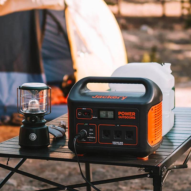 Jackery 1000 Explorer Portable Power Station