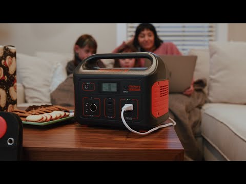 500 explorer promotional video showing a family making food using a blender that is powered by the power station